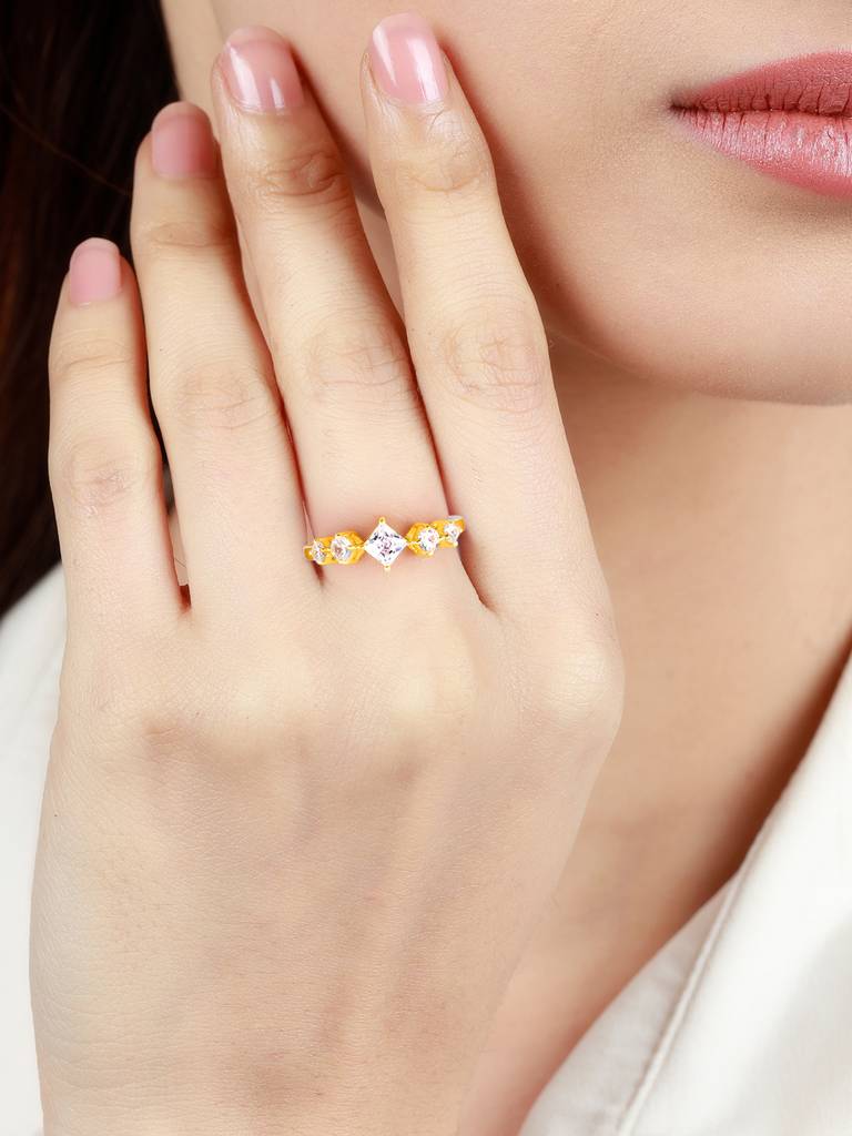 GIVA 925 Sterling Silver Golden Just a Dream Ring
