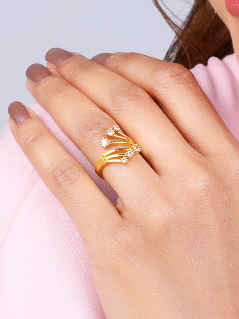 GIVA 925 Sterling Silver Golden Bouquet of Hug Ring
