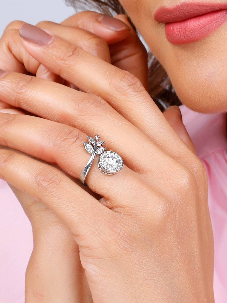 GIVA 925 Sterling Silver Budding Serrate Ring