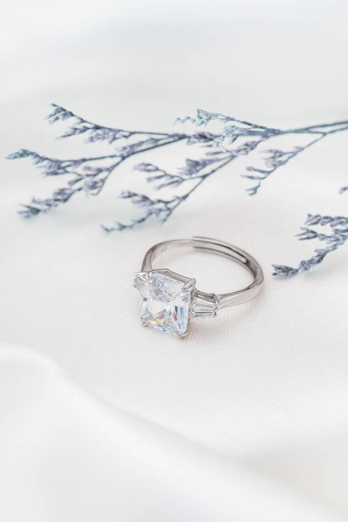 Silberry 925 Sterling Silver White Prestige Ring : R1033