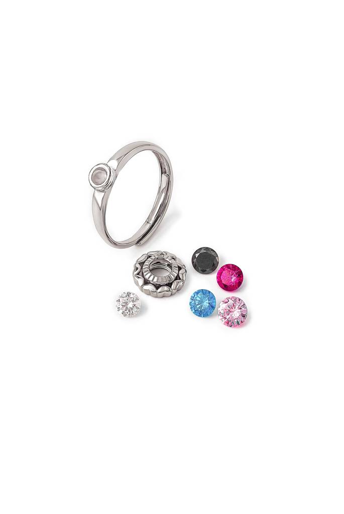 Silberry 925 Sterling Silver Wheel Of Heart Ring (5 In 1 Crystal) : R3