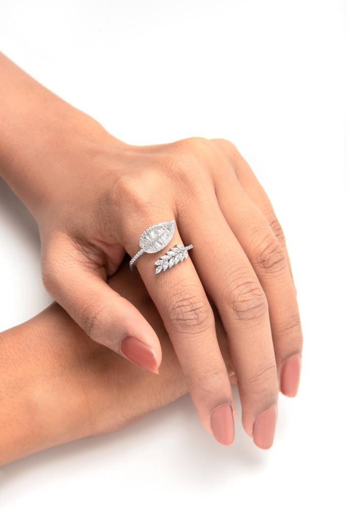 Silberry 925 Sterling Silver Autumn Leaf Ring : R685