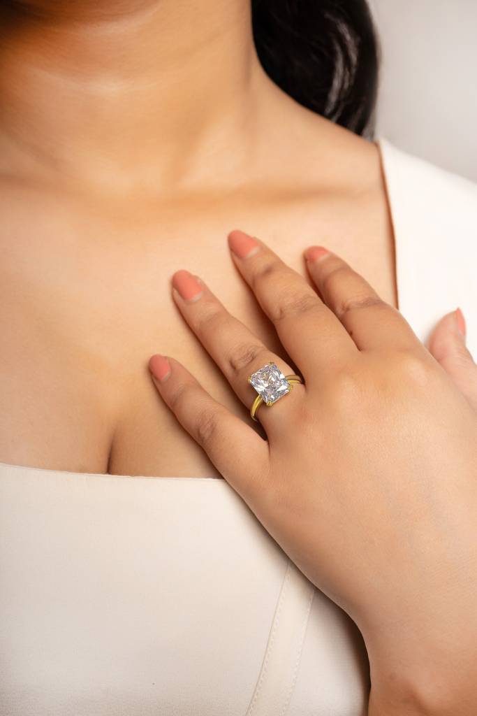 Silberry 925 Sterling Silver 18K Gold Plated Silver Crystal Radiant Ring : R951