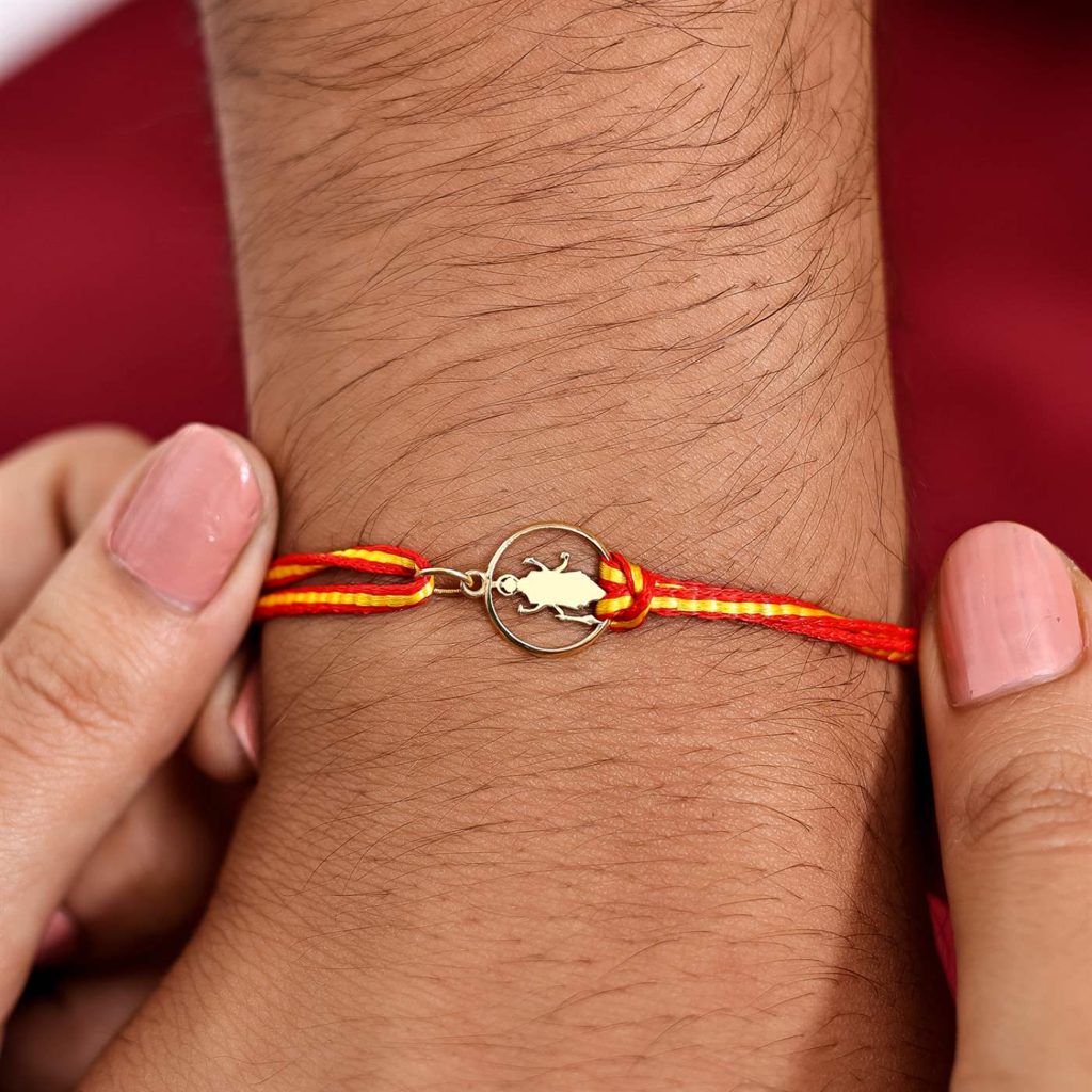 Kuberbox Yellow Gold Vishnu Gold Rakhi Cum Pendant : RA2090