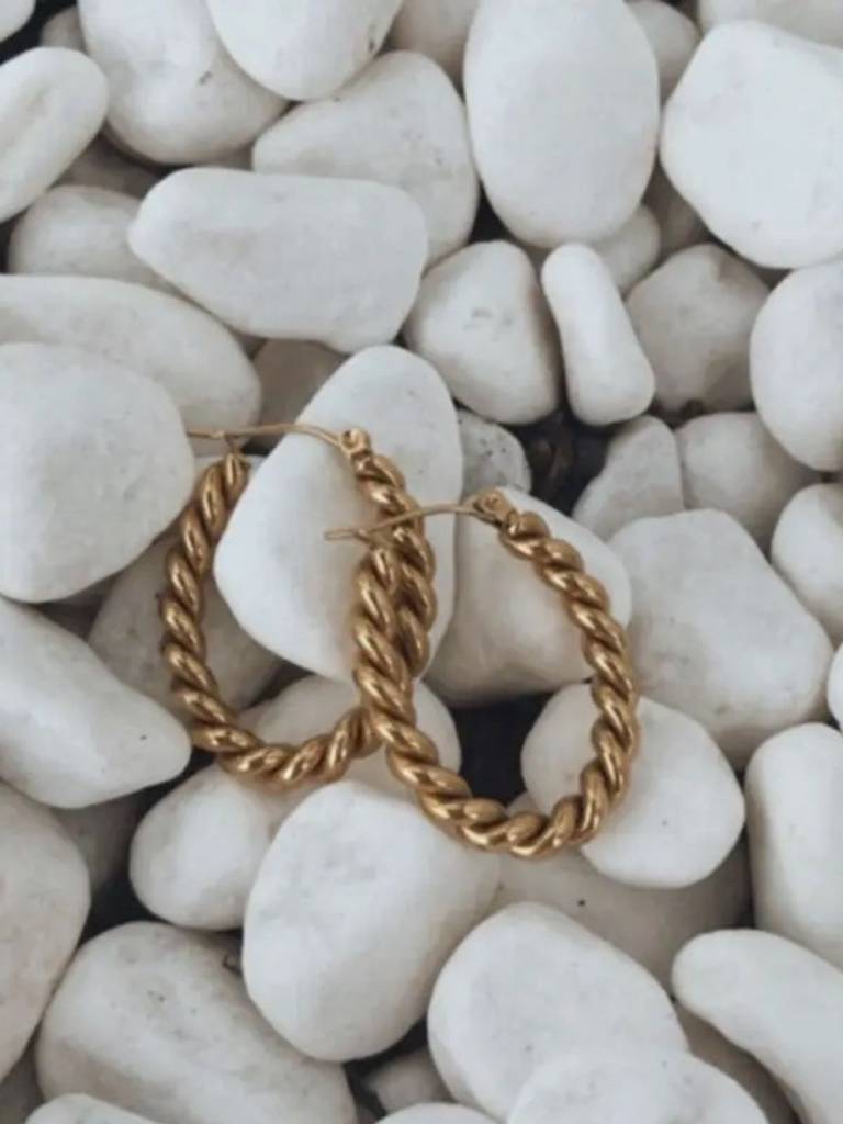 Twisted Golden Chunky Hoop Earrings : RB-60E