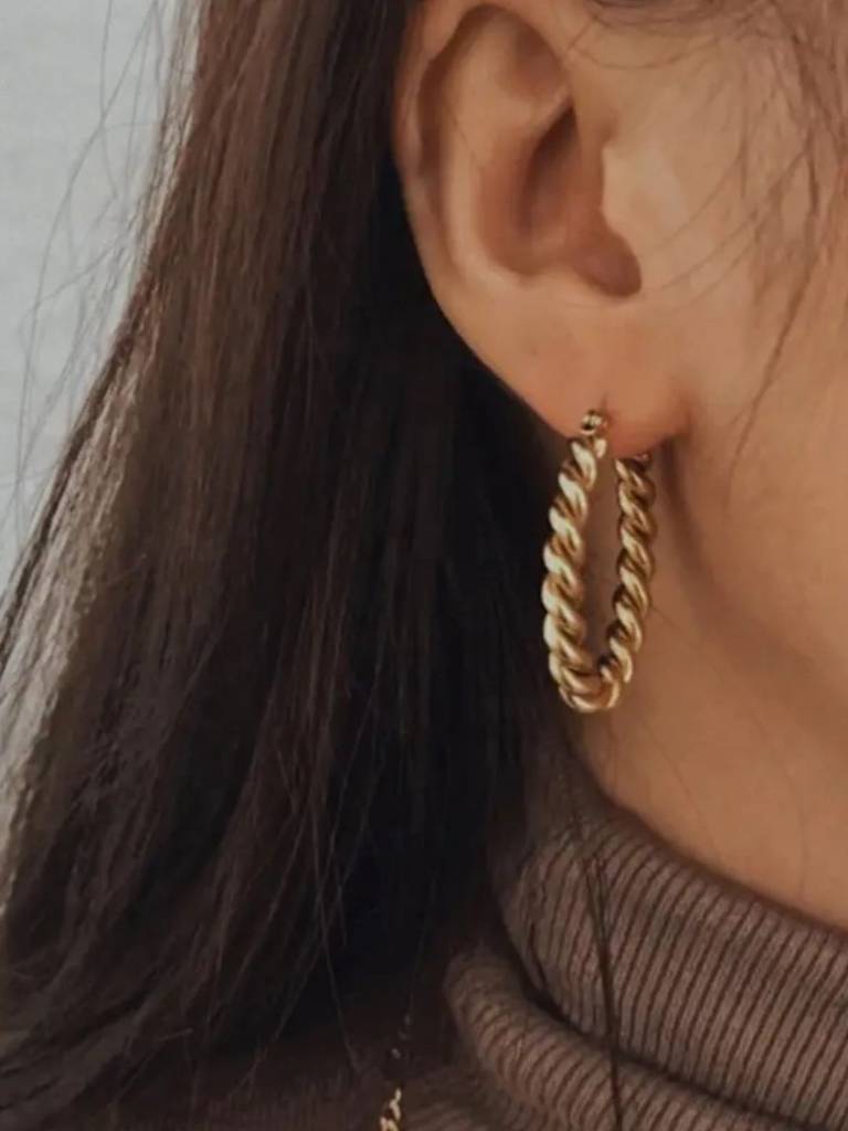 Twisted Golden Chunky Hoop Earrings : RB-60E