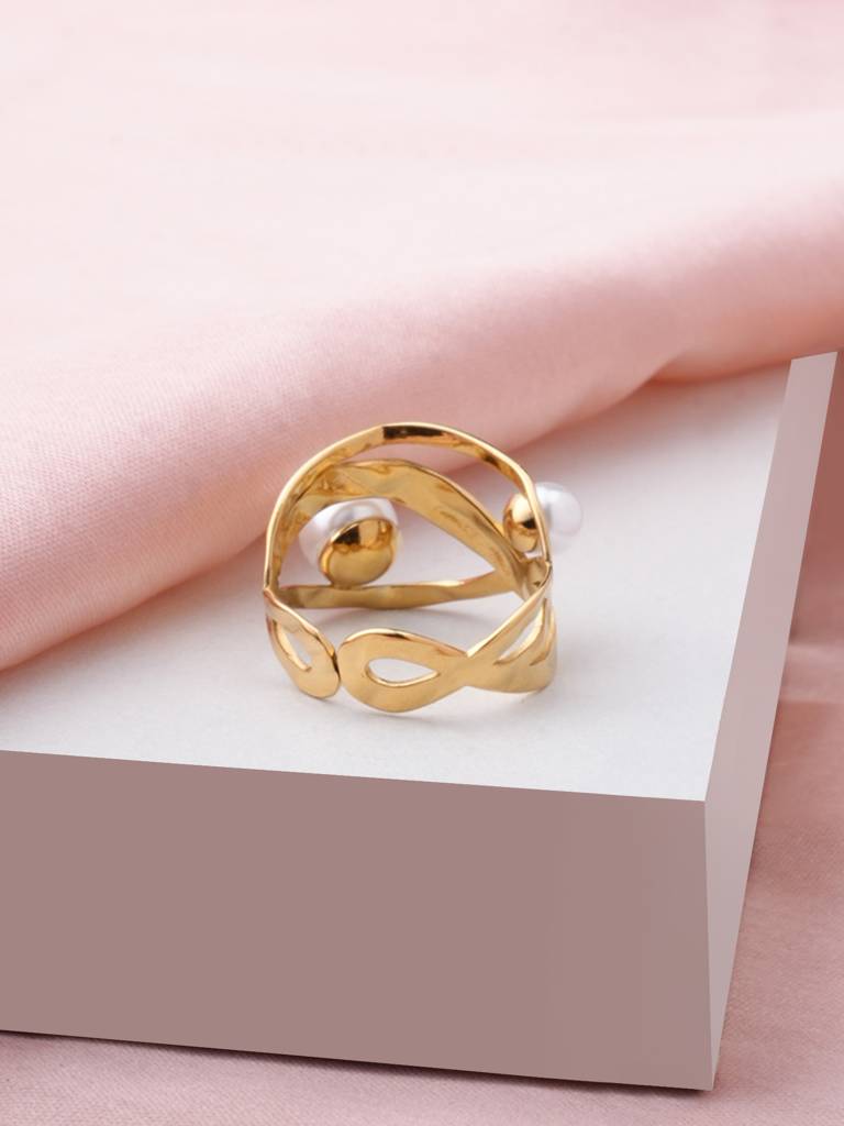 Flora Curve Golden Pearl Ring For Women - Waterproof & Anti-Tarnish : RG0097-A