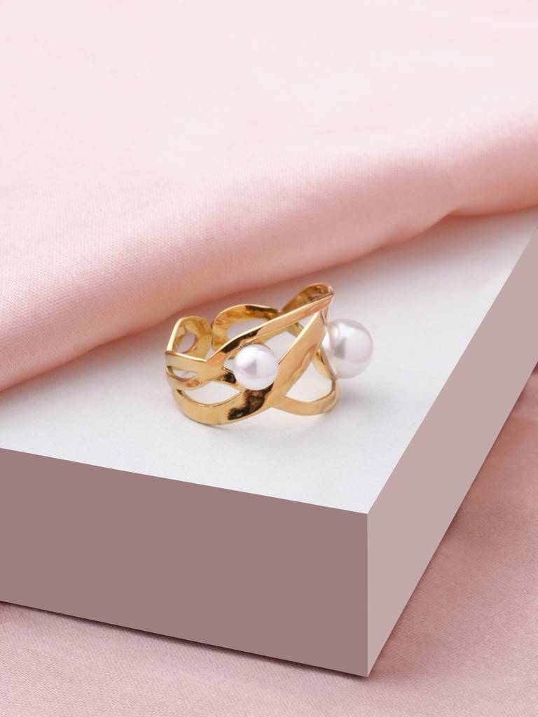 Flora Curve Golden Pearl Ring For Women - Waterproof & Anti-Tarnish : RG0097-A