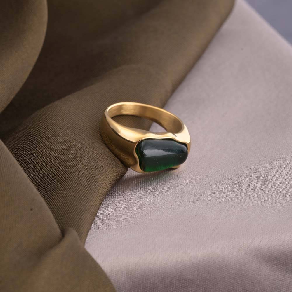 Greenstone Enigma Ring : RG261-6