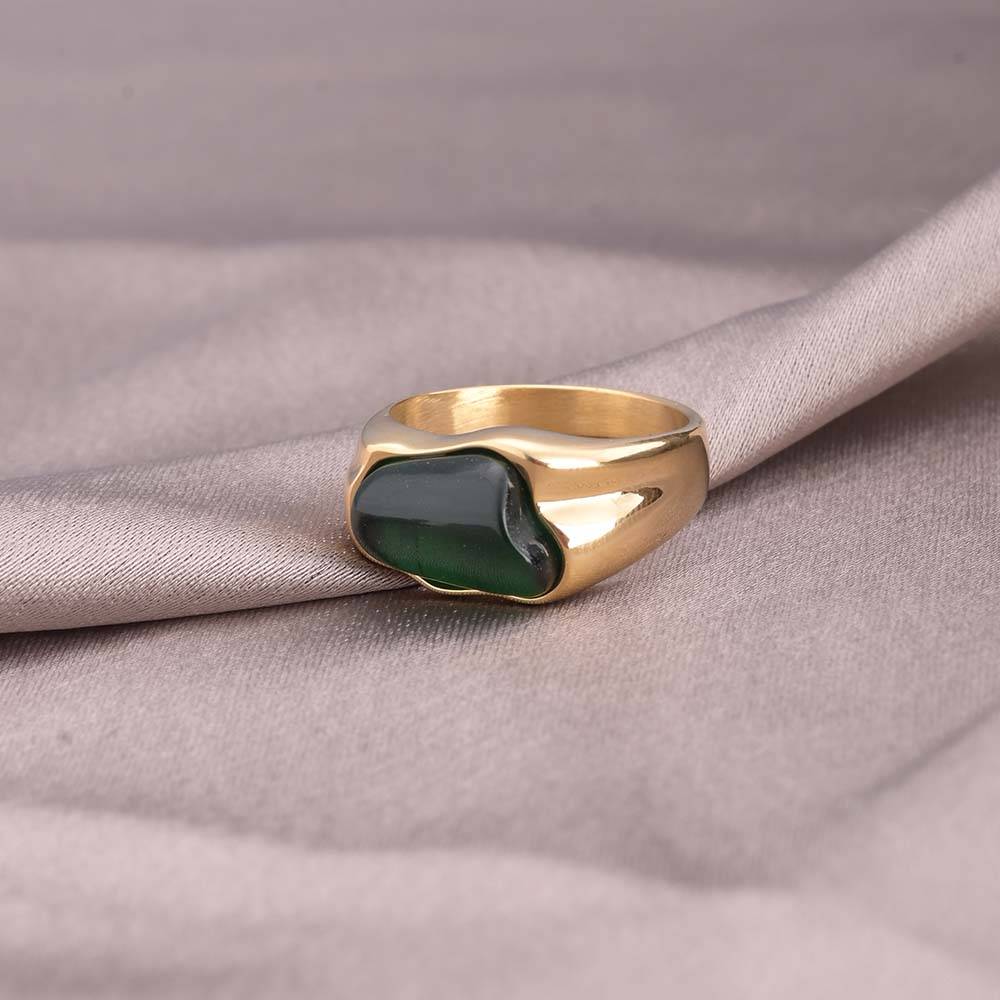 Greenstone Enigma Ring : RG261-6