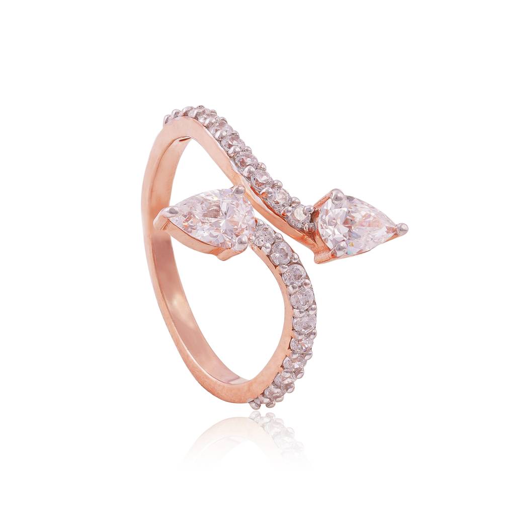 Avec Deux Pear Ring : RGS-036-W