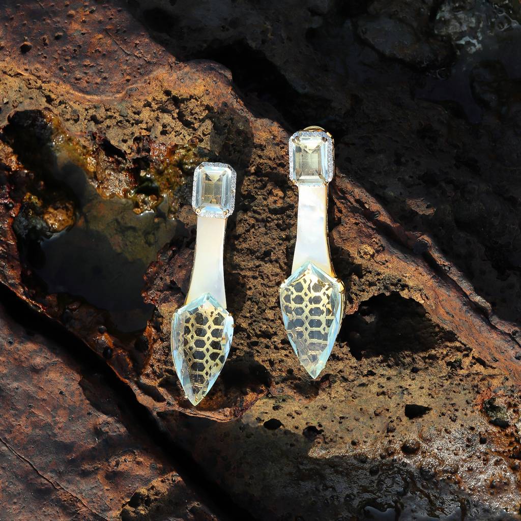 Quartz Backed Aqua Colored Doublets With Mother Of Pearls And Cubic Zirconia Detailing : RI-ER-37-AQUA