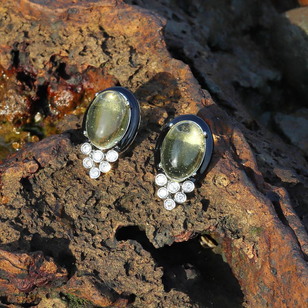 Delicate Pillow Cut Citrine Edge-Cut Doublet Studs With Cubic Zirconia Detailing In An Oval Design : RI-ER-42-CITRINE