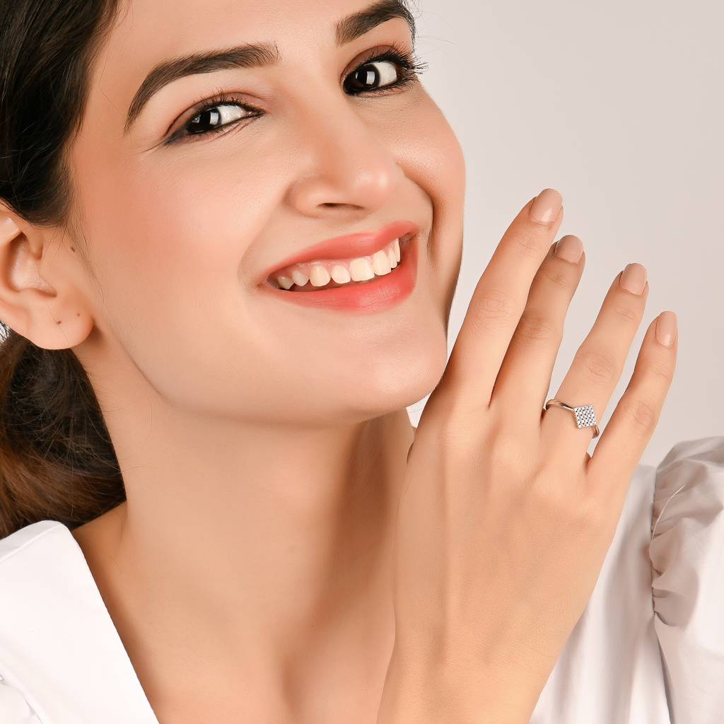 925 Sterling Silver Diamond Fusion Zircon Adjustable Ring : RJSPRG17