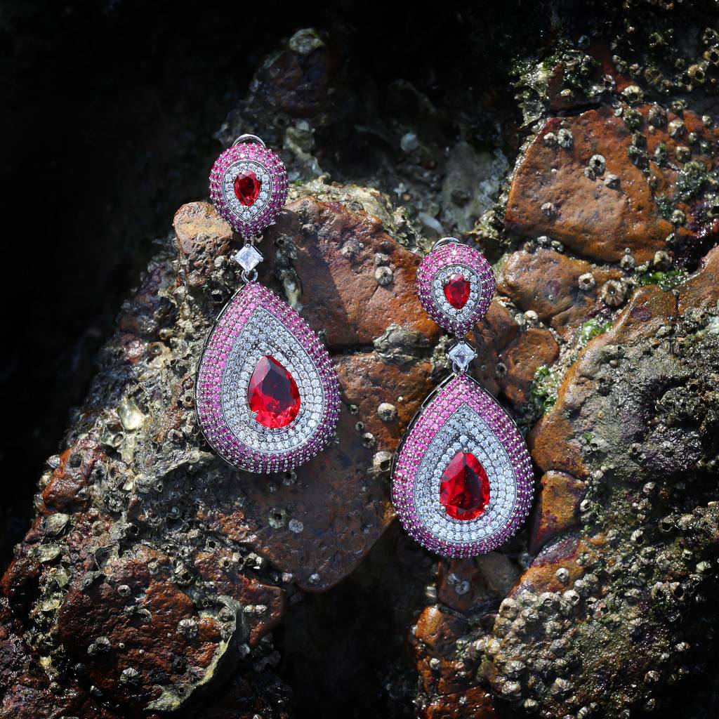 Red Stone Dewdrop Earrings With Red And Clear Cubic Zirconia : RK-ER-WWN-444-RED