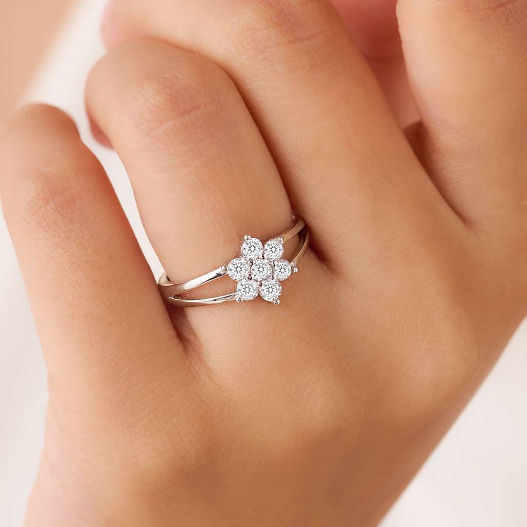 Flower Of Fortune Rhodium Plated Ring (Adjustable) : RNG-40445-R