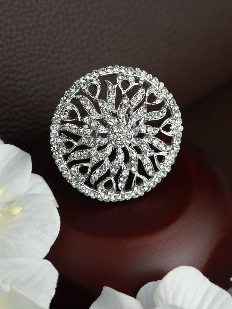 Silver-Plated Cz Studded Circular Adjustable Finger Ring : RNG-JS22-80027