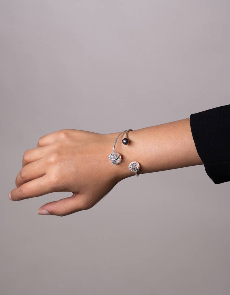 Rolling Cuff Bracelet : ROBR18