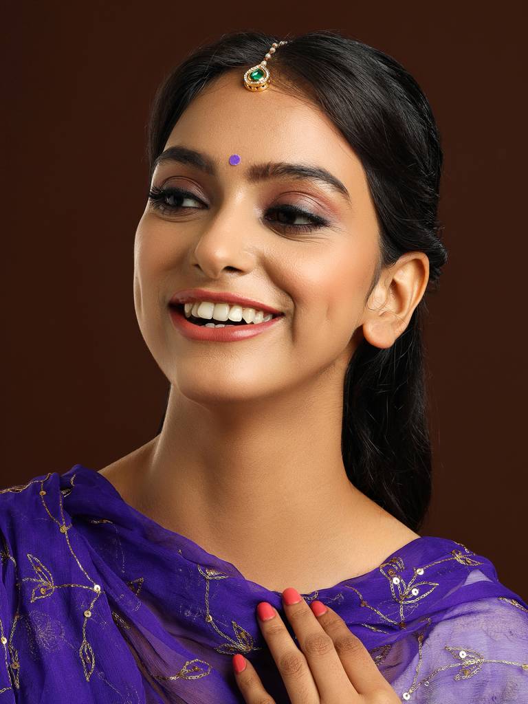 Tear Drop Green Kundan Maang Tikka : RRAUG25-15