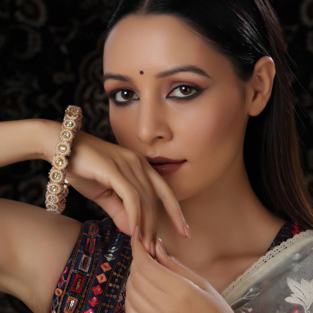 Meenakari And Jadau Bangle : RRFEB24-25