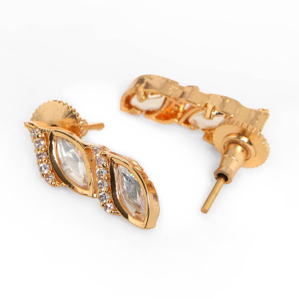 Boat Shaped Earrings With Crystals In Gold : RRFEB24-2