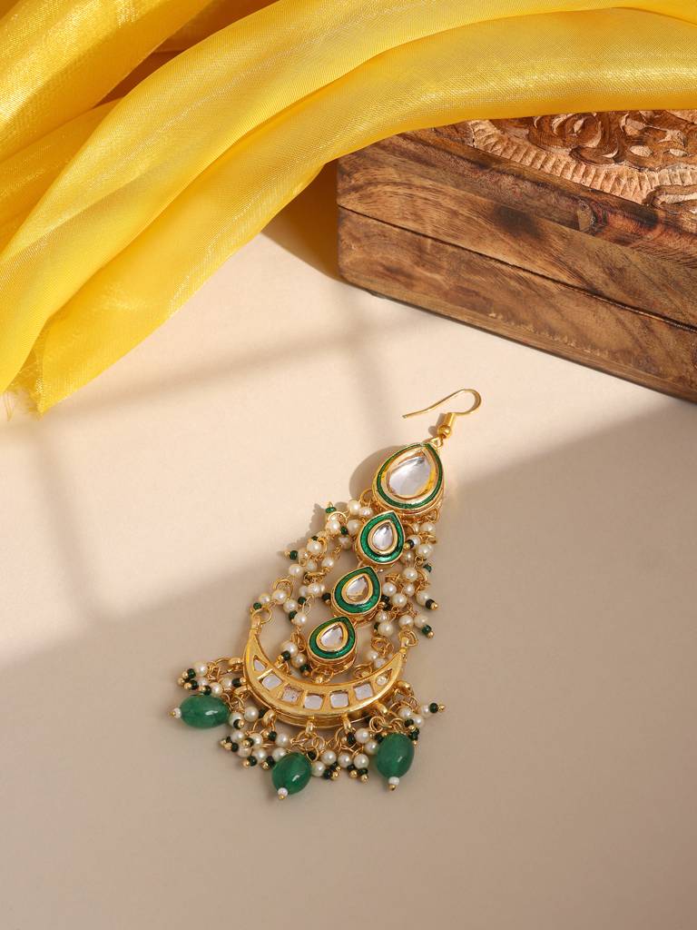 Stone And Pearl Passa With Pearls In Gold Plated Brass : RRJAN25-15