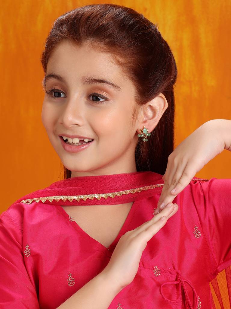 Tear Drop Shaped Kundan Studs Earrings In Mint Green With Jhallar In Gold Plated Brass : RRJAN25-23