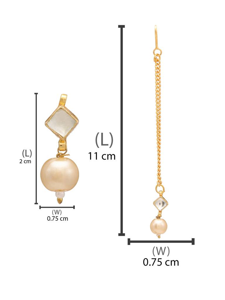 Square Shaped Kundan Stud Earrings & Maang Tikka Jewelry Set With Pearls Bead Drop In Gold Plated Brass : RRJAN25-65