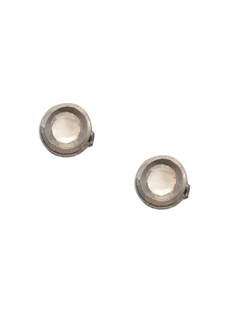 Round Kundan Necklace, Stud Earrings, Bracelet & Maang Tikka Jewelry Set In Silver Plated Brass : RRJAN25-70