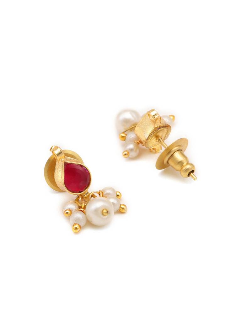 Kundan Maroon Stone Necklace, Stud Earrings, Maang Tikka & Bracelet Jewelry Set In Gold Plated Brass With Pearls : RRJAN25-72