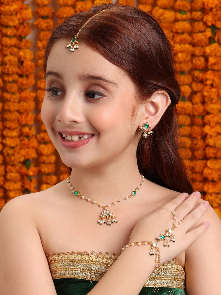 Kundan Necklace, Stud Earrings, Maang Tikka & Bracelet/Haath Phool Jewelry Set In Gold Plated Brass With Pearls & : RRJAN25-74