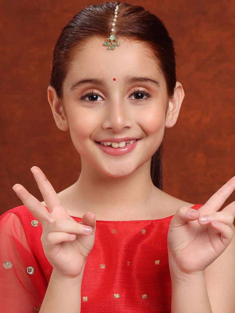 Tear Drop Shaped Maang Tikka With Jhallar Mint Green Bead In Gold Plated Brass : RRJAN25-7