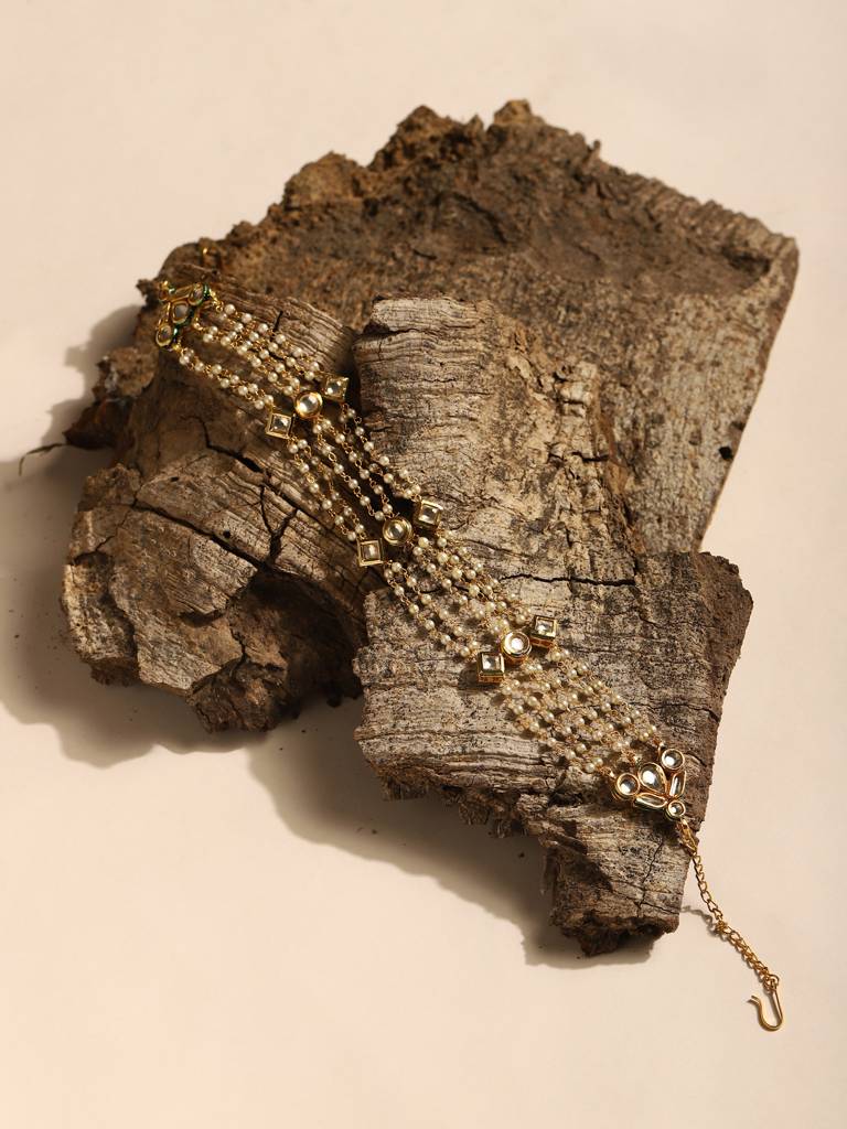 Layered Gold Plated Kundan Headband With Pearls : RRJULY22-89