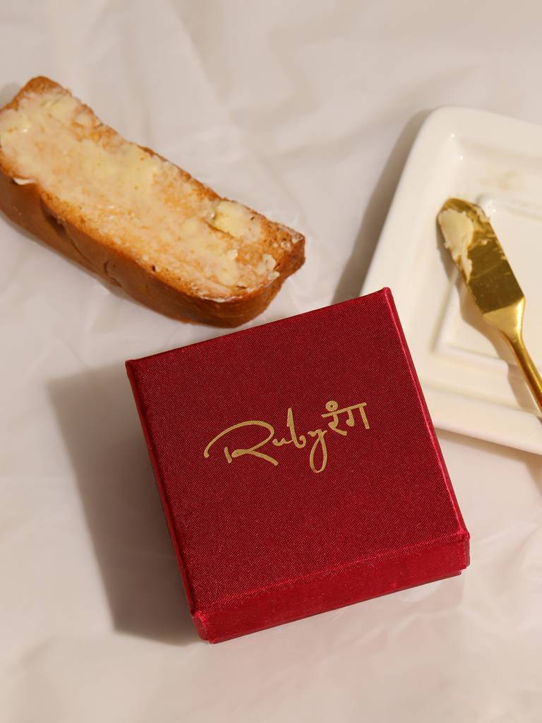 Ruby Raang Kundan Gold Plated Trillion Cut Ring : RRMAYJJ25-32