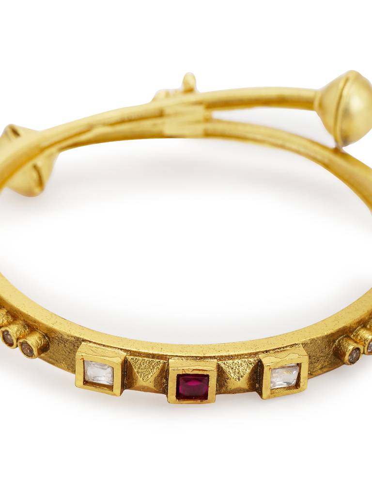 Red Stone Studded & Beaded Bangle : RRMJ22-22