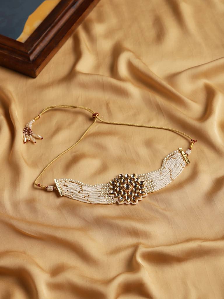 Florett Gold And White Beaded Kundan Neckpiece : RRMJ22-92