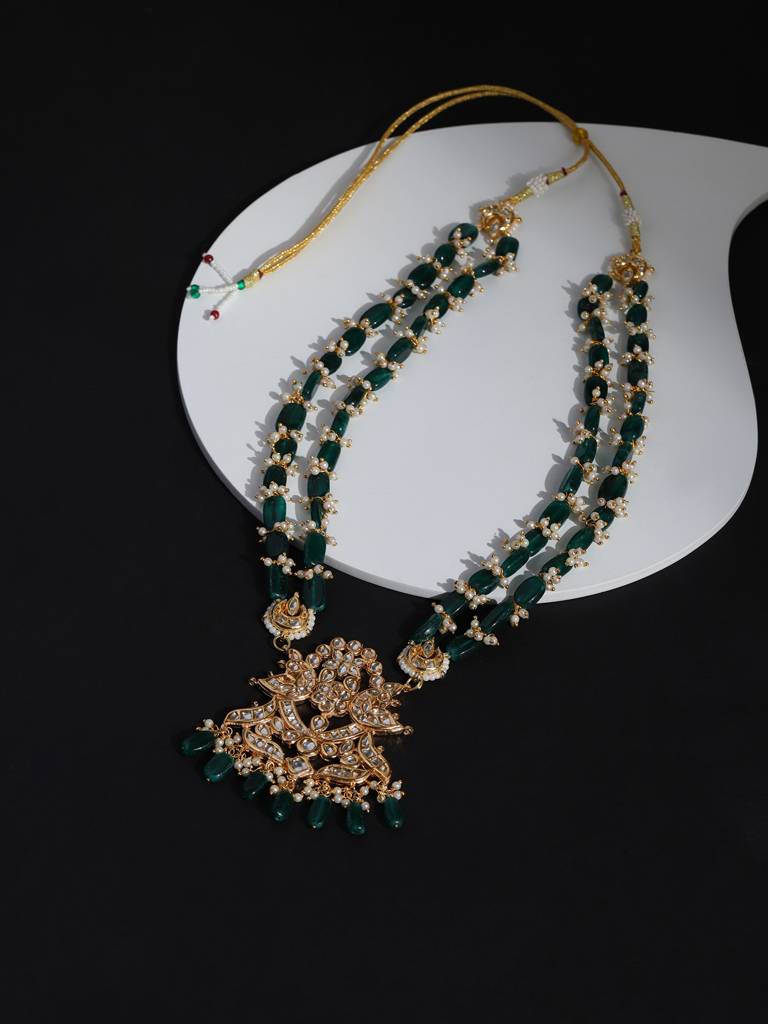 Long Green Beaded Kundan Neckpiece : RROCT22-38