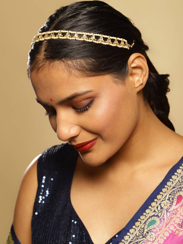 Pearl Layered & Kundan Beaded Hair Band : RROCT22-48