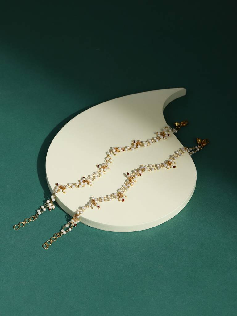 Pearl And Maroon Stone Anklets (Set Of 2) : RROCT22-79