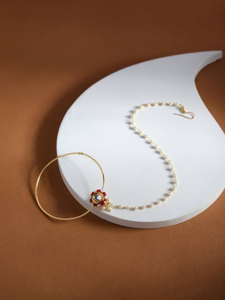 Red And White Beaded Nose Ring : RROCT22-8