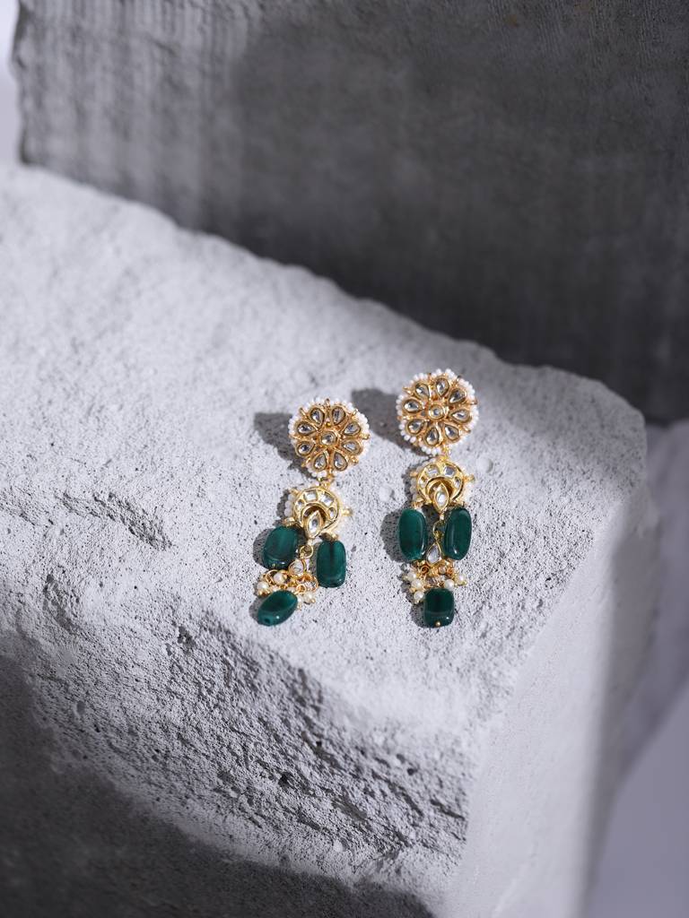 Kundan & Green Stone Earrings : RROCT22-93