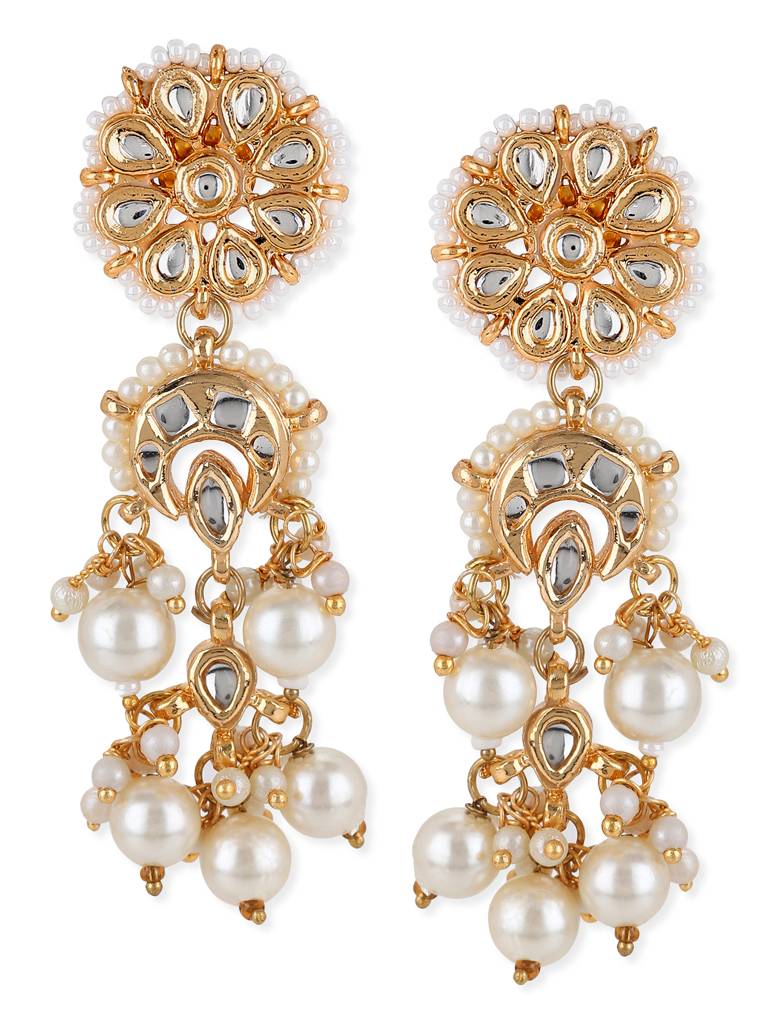 Kundan & Cream Pearl Earrings : RROCT22-94