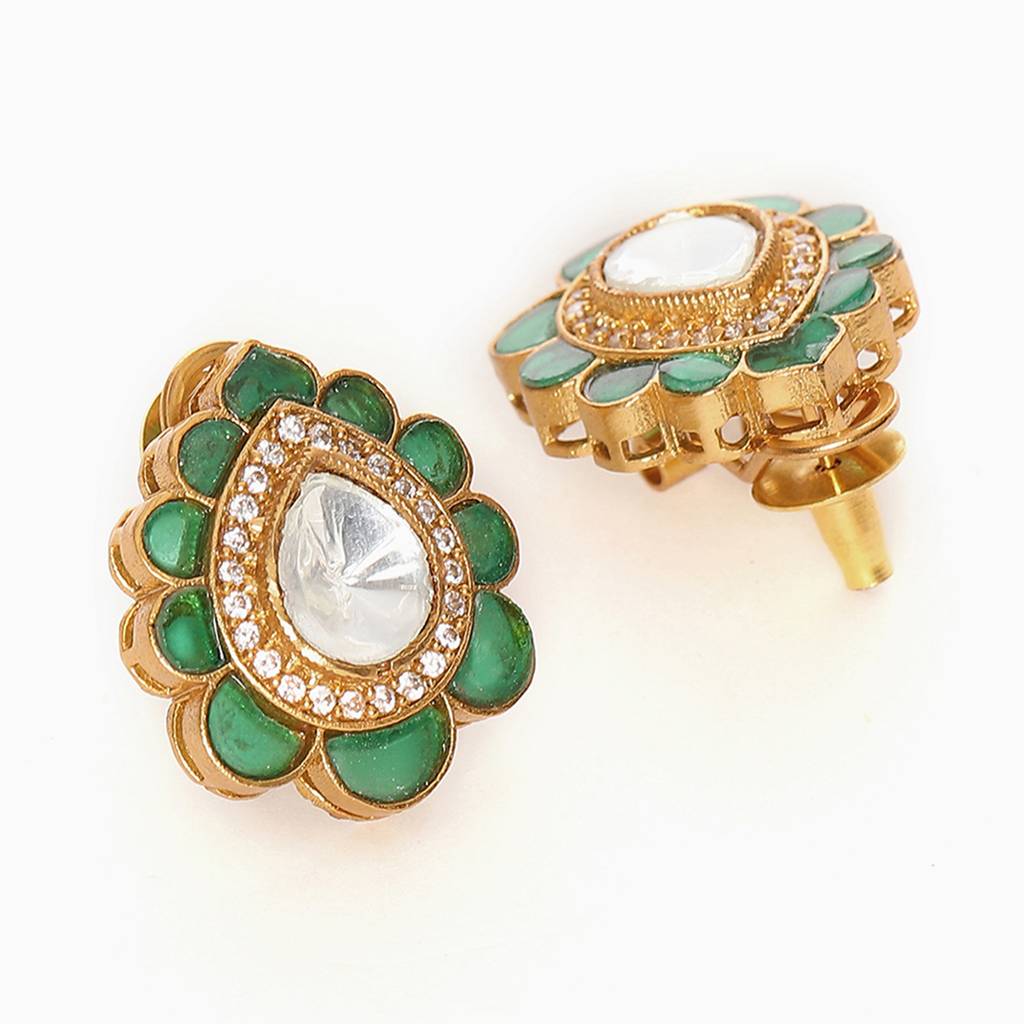 Tear Drop Green Studs : RRSEP24-20