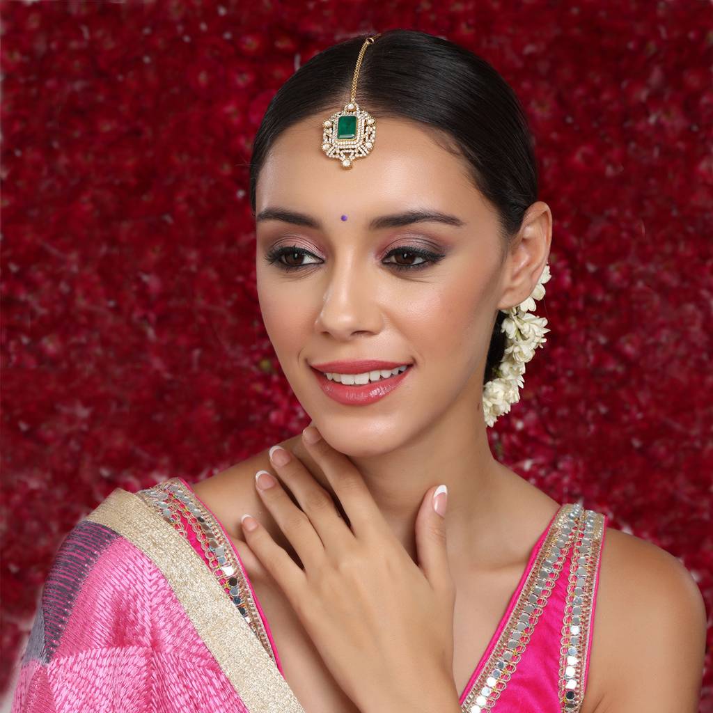 Kundan Maang Tikka With Diamonds & Emerald Stone : RRSEP24-28
