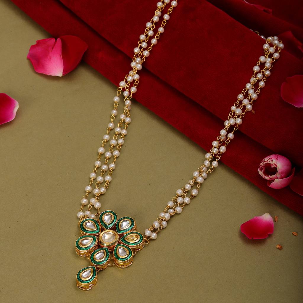 Meenakari Kundan Choker In Layered Pearl Strings : RRSEP24-57