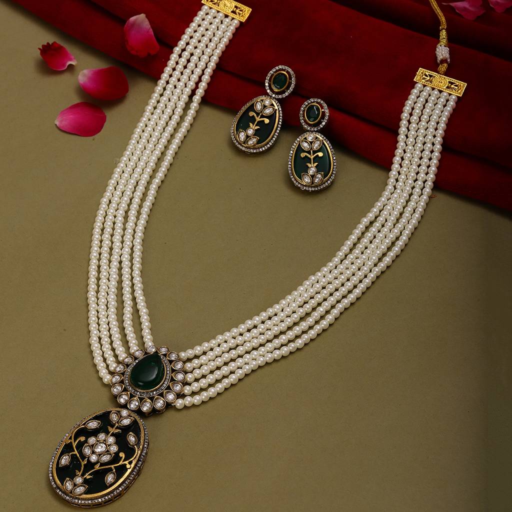 Long Pearl Layered Necklace With Pendant And Matching Earrings : RRSEP24-65