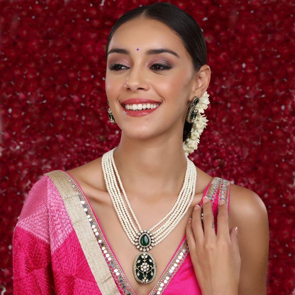 Long Pearl Layered Necklace With Pendant And Matching Earrings : RRSEP24-65
