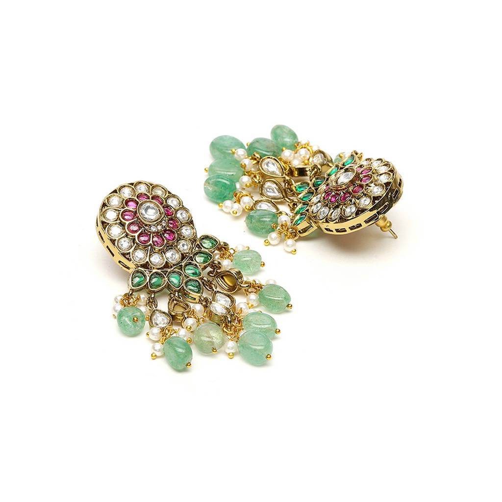 Precious Handcrafted Stone Neckpiece With Emeralds : RRSEP24-68