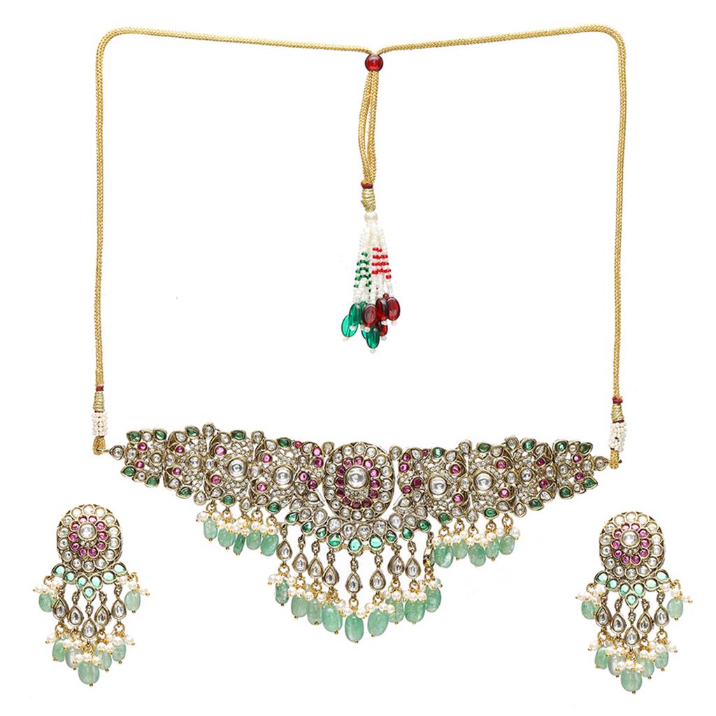 Precious Handcrafted Stone Neckpiece With Emeralds : RRSEP24-68