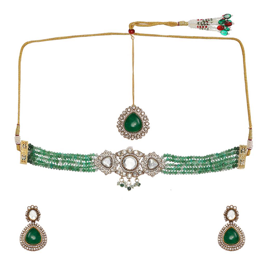 Emerald Stone And Mossainite Kundan In Green Onyx With Matching Earrings And Maang Tikka : RRSEP24-76